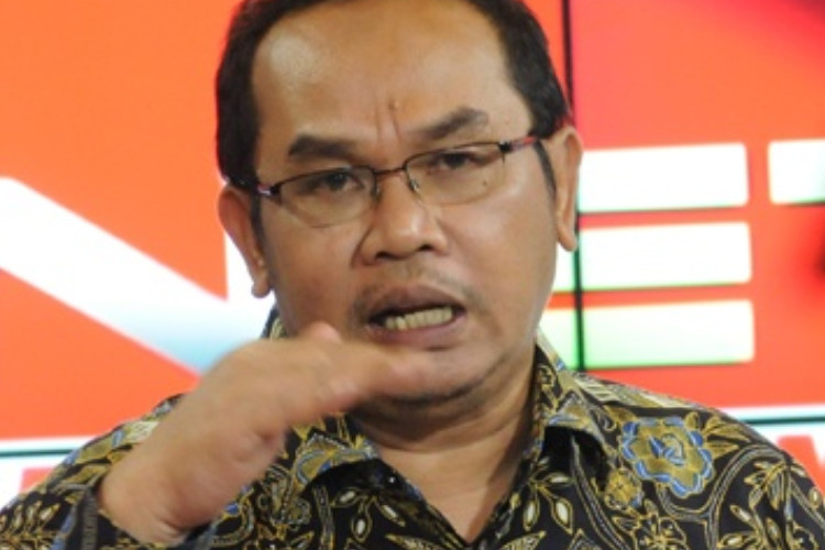 Viral! Ini Sosok Saiful Mujani Akademisi Pendiri SMRC yang Serukan 'Jatuhkan Prabowo' Ternyata Lulusan S3 Ohio University