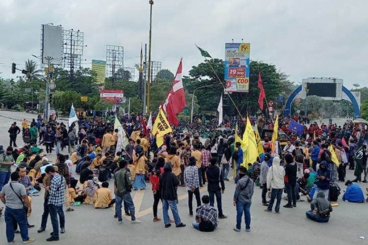 Lebih dari 2000 Demonstran Hadir di Demo 21 April di Samarinda, DLH Siapkan Ratusan Personel Hingga Karung Sampah