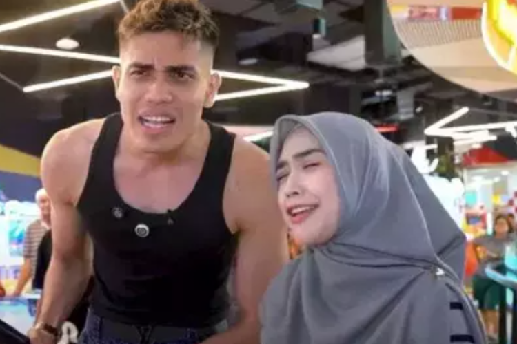 Profil dan Biodata Aisar Khaled, Influencer Malaysia yang Viral Usai Diduga Melamar Ria Ricis