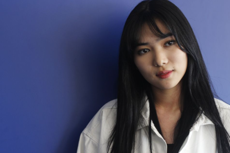 Isyana Sarasvati Viral Dituding Terkait Satanisme Gara-gara Simbol Mata Satu di Proyek Musik Eklektiko