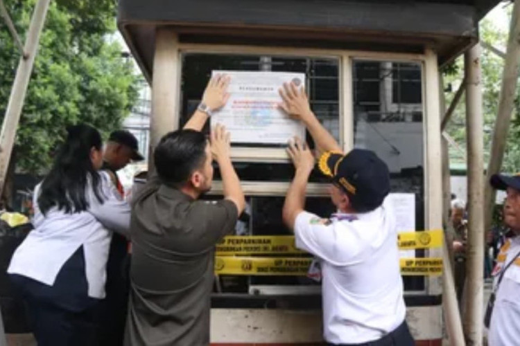 Parkir Ilegal Makin Marak, DPRD Bocorkan Penghasilan Hingga Rp100 Juta per Hari!