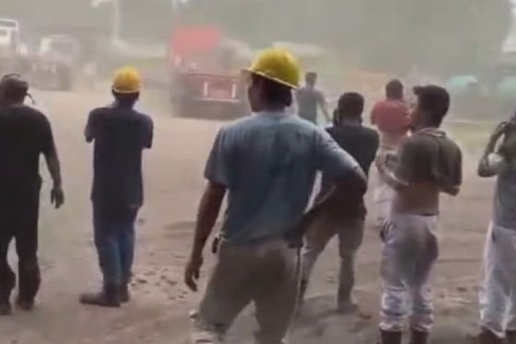 Kronologi Lengkap Ledakan Pabrik Baja PT GWS Sidoarjo, Terjadi Kilatan Cahaya Sangat Besar Sebelum Kejadian