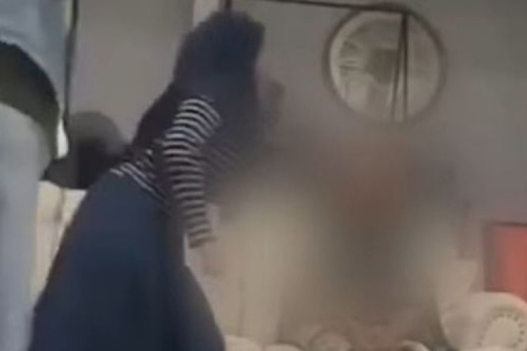 Viral Video Penganiayaan ART Indonesia di Malaysia, Kemlu RI Didesak Turun Tangan dan 4 Pelaku Ditangkap
