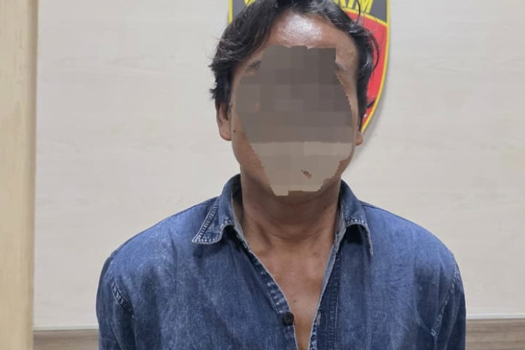 Tidak Pantas! Pria 45 Tahun Penjual Pentol di Gresik Cabuli Bocah Laki-laki di Kamar Mandi Masjid Terciduk Warga