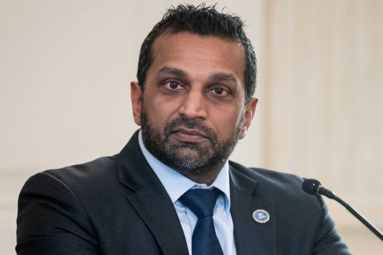 Email Bos FBI Kash Patel Diretas Hacker Iran, Sayembara AS Rp157 Miliar Untuk Tangkap Pelaku!