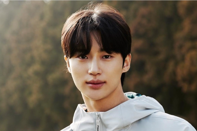 Profil dan Biodata Byeon Wooseok, Aktor Tampan Berbakat Pemeran Pangeran Ian di Drama Perfect Crown