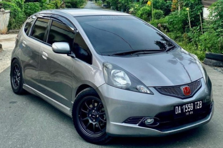 Modifikasi Honda Jazz RS di Tahun 2026 Inspirasi Gaya Sporty, Elegan Favorit Anak Muda