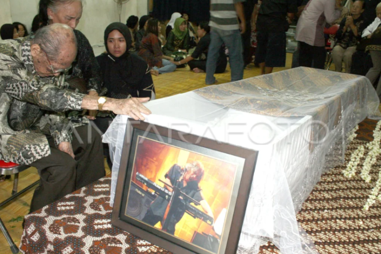 Innalillahi! Sapto Proboatmodjo Ayah dari Aktor Bio One Meninggal Dunia, Diduga Sakit Jantung