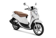 Yamaha Mio Fino FI Skuter Matik Bergaya Retro Modern dengan Teknologi Injeksi yang Irit Bahan Bakar