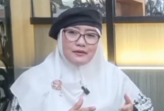 VIRAL! Aksi Orasi Wuri Baret Menuai Kecaman Warga Usai Cemooh Jokowi dengan Gestur Kurang Pantas